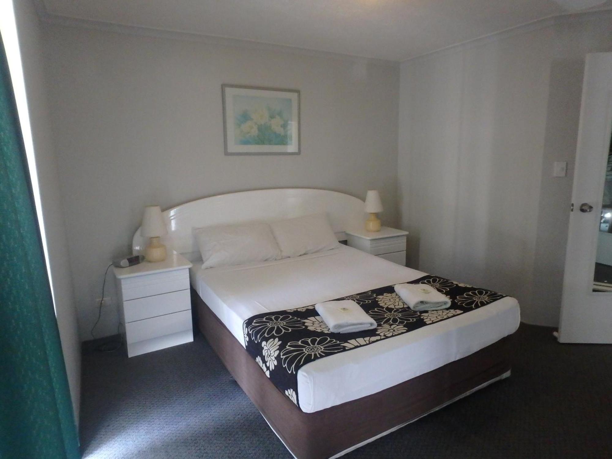 Burleigh Gardens North Hi-Rise Holiday Apartments Gold Coast Zimmer foto